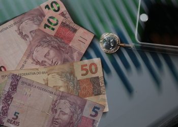 Poupança tem retirada líquida de R$ 6,09 bilhões em março